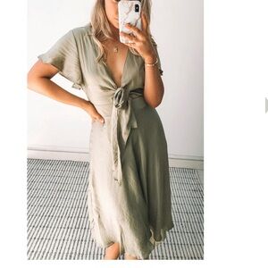 Esther & co bryla midi dress